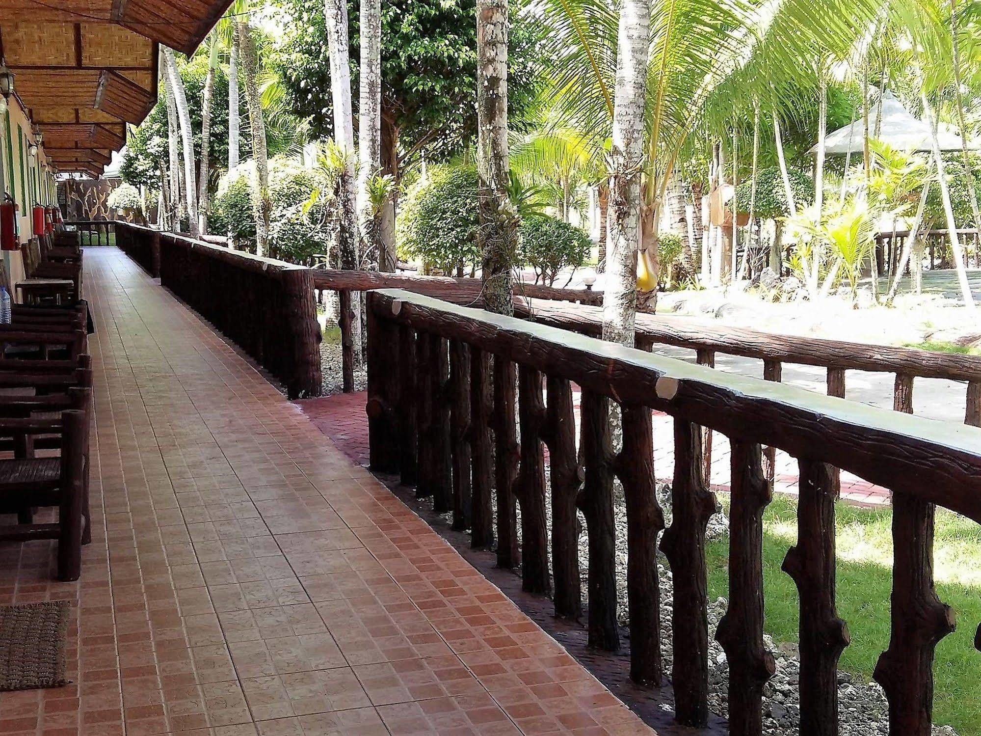 Coco Grove Nature Resort And Spa Cebu Exterior photo